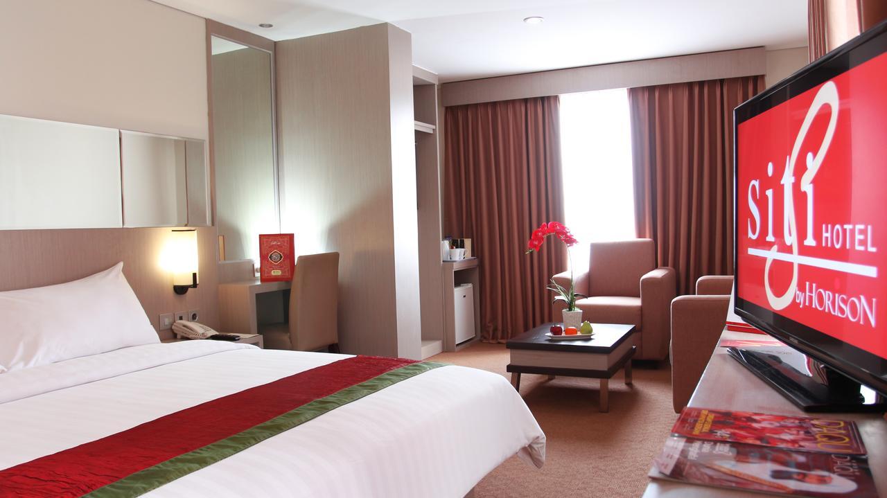 Djuragan Kamar Siti Hotel 当格浪 外观 照片